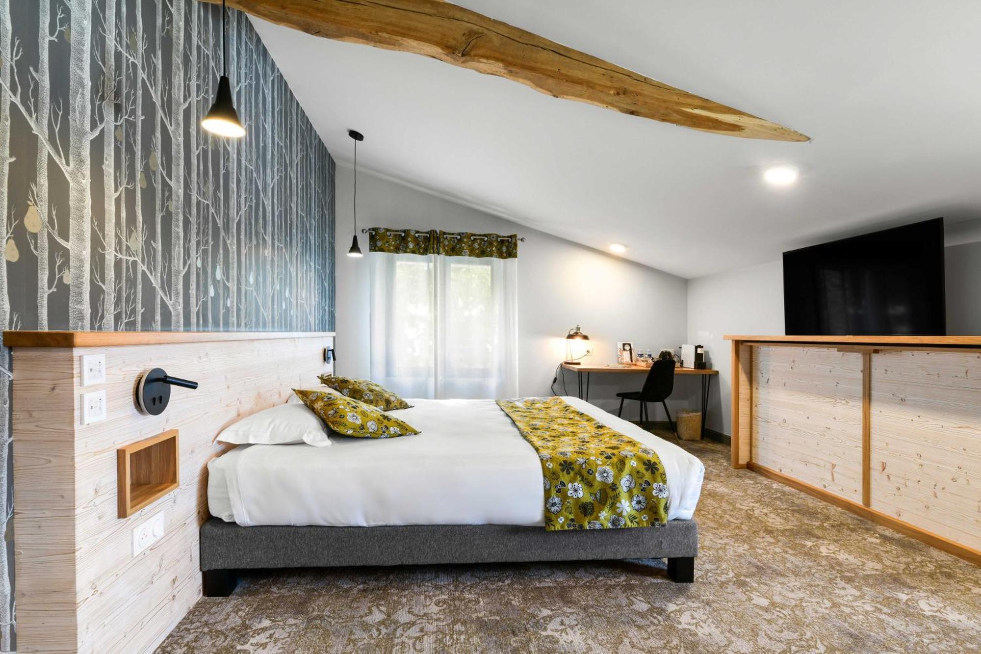 Logis Hotels Gnac E Pause Saint-Lon-Les-Mines Exterior photo